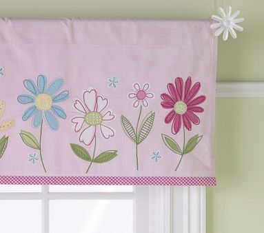 Daisy Garden Valance, Pink