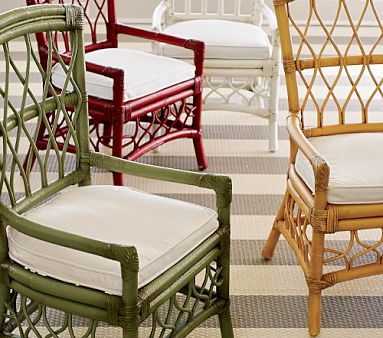 Lela Kids Chair