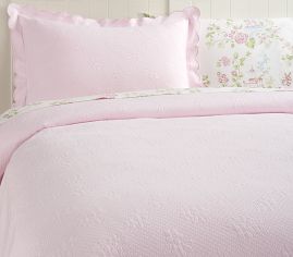 Organic Floral Matelasse Coverlet, Twin