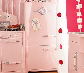 Retro Kitchen Icebox, Pink