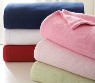 Decorative Pillows & Blankets