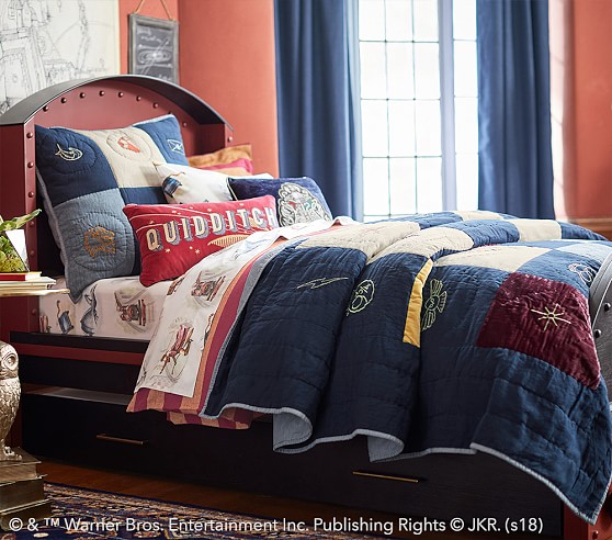 HARRY POTTER™ HOGWARTS™ Express Bed | Pottery Barn Kids